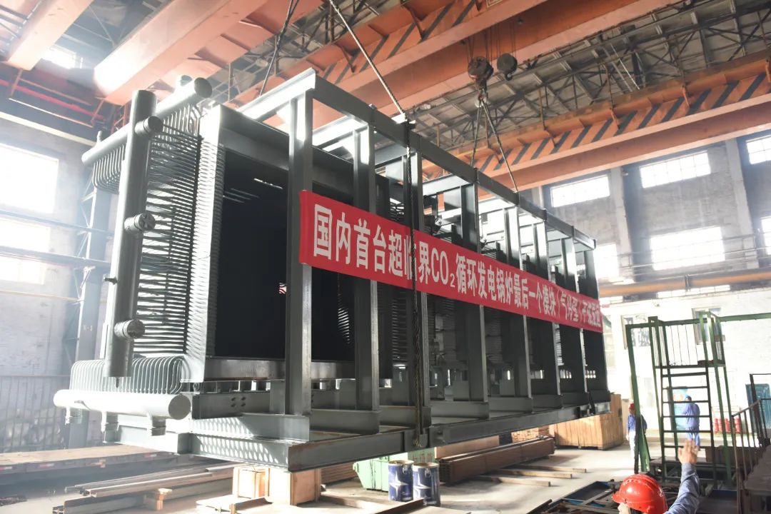 1039253C2AEB5F045EE01BC1C66_4E0358EF_2222A.jpg?e= 瓦力游戏| 首页 -瓦力出品,必属精品